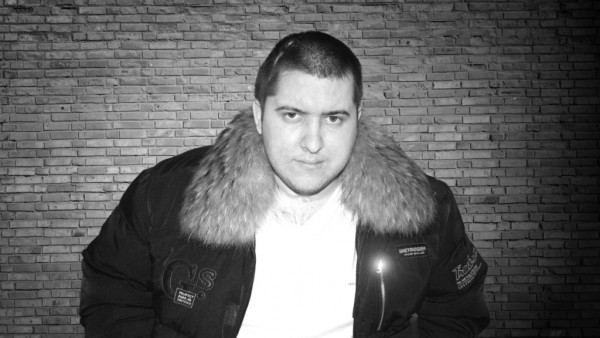 Знакомство. Фото. Нажмите, чтобы увеличить