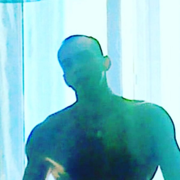 Знакомство. Фото. Нажмите, чтобы увеличить