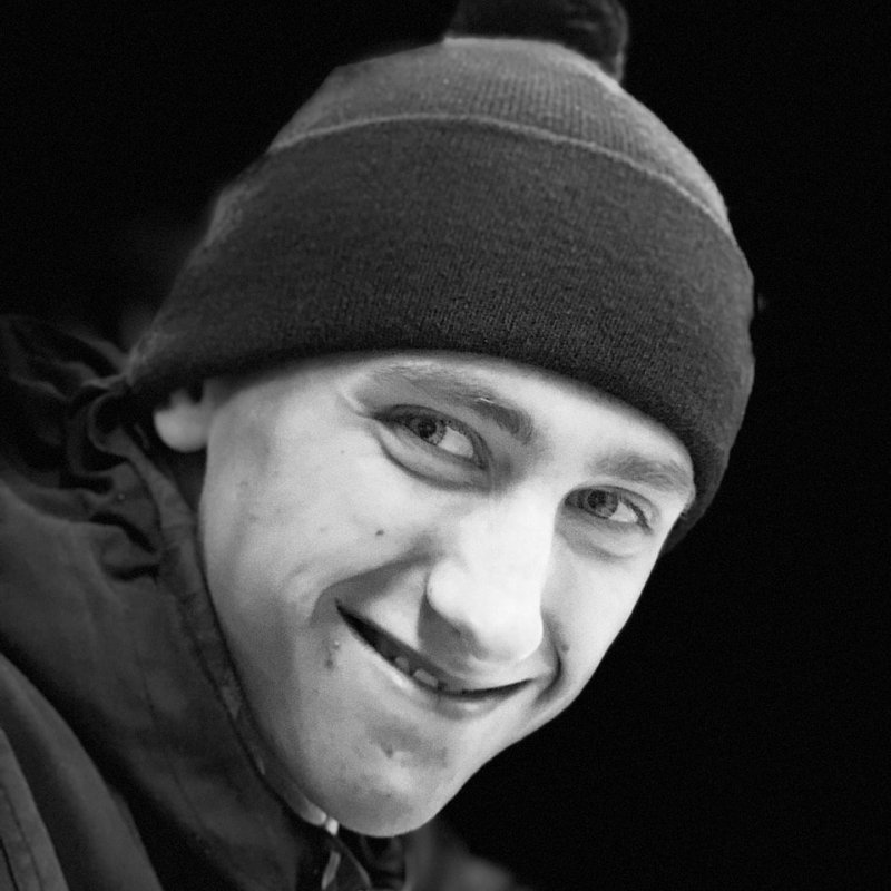 Знакомство. Фото. Нажмите, чтобы увеличить