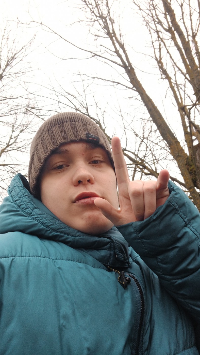 Фото девушка Данила