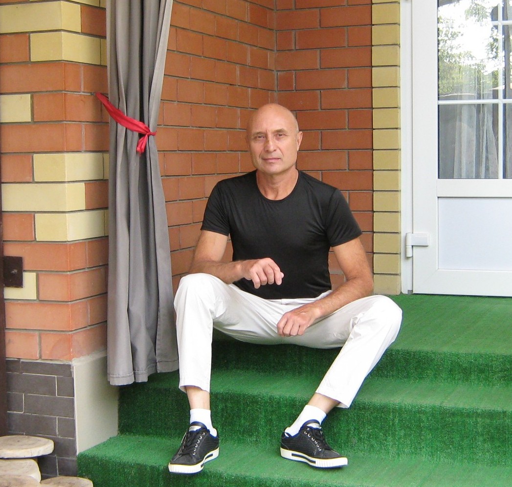 Знакомство. Фото. Нажмите, чтобы увеличить