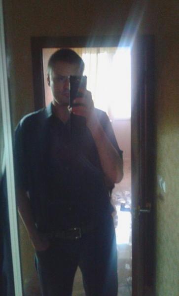 Знакомство. Фото. Нажмите, чтобы увеличить