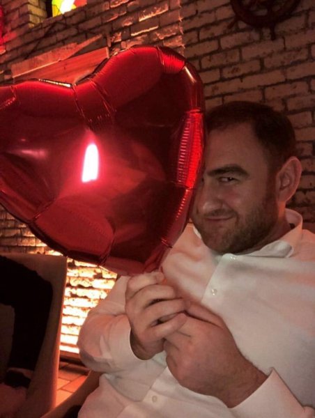 Знакомство. Фото. Нажмите, чтобы увеличить