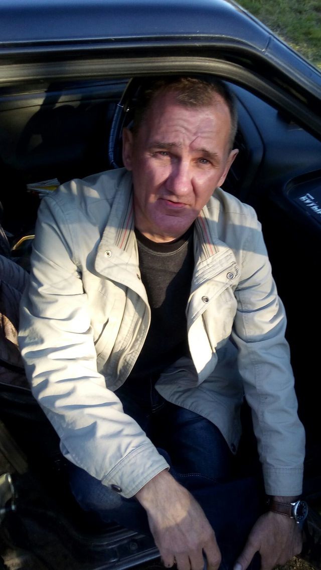 Знакомство. Фото. Нажмите, чтобы увеличить