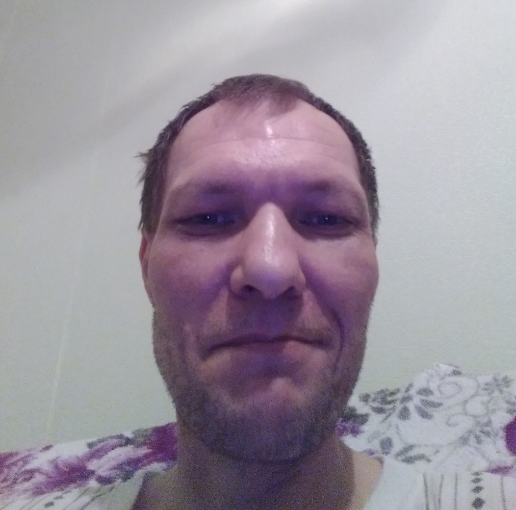 Знакомство. Фото. Нажмите, чтобы увеличить