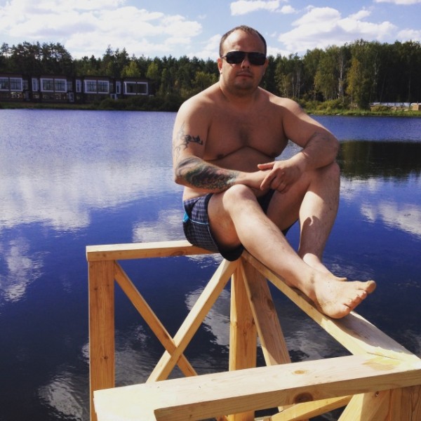 Знакомство. Фото. Нажмите, чтобы увеличить