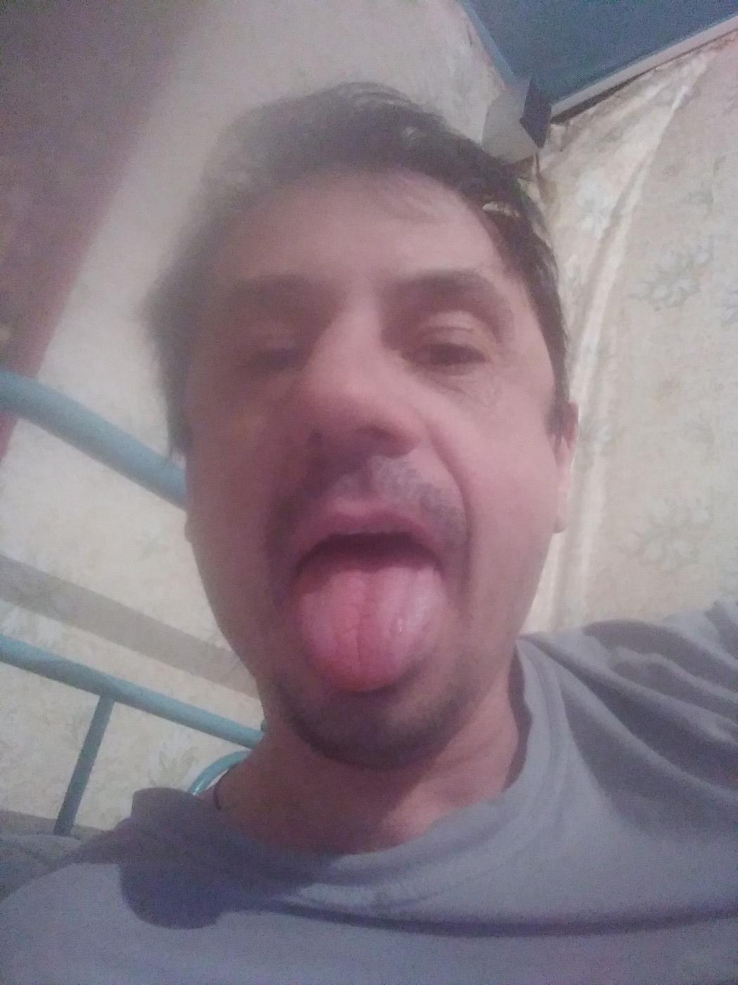 Знакомство. Фото. Нажмите, чтобы увеличить