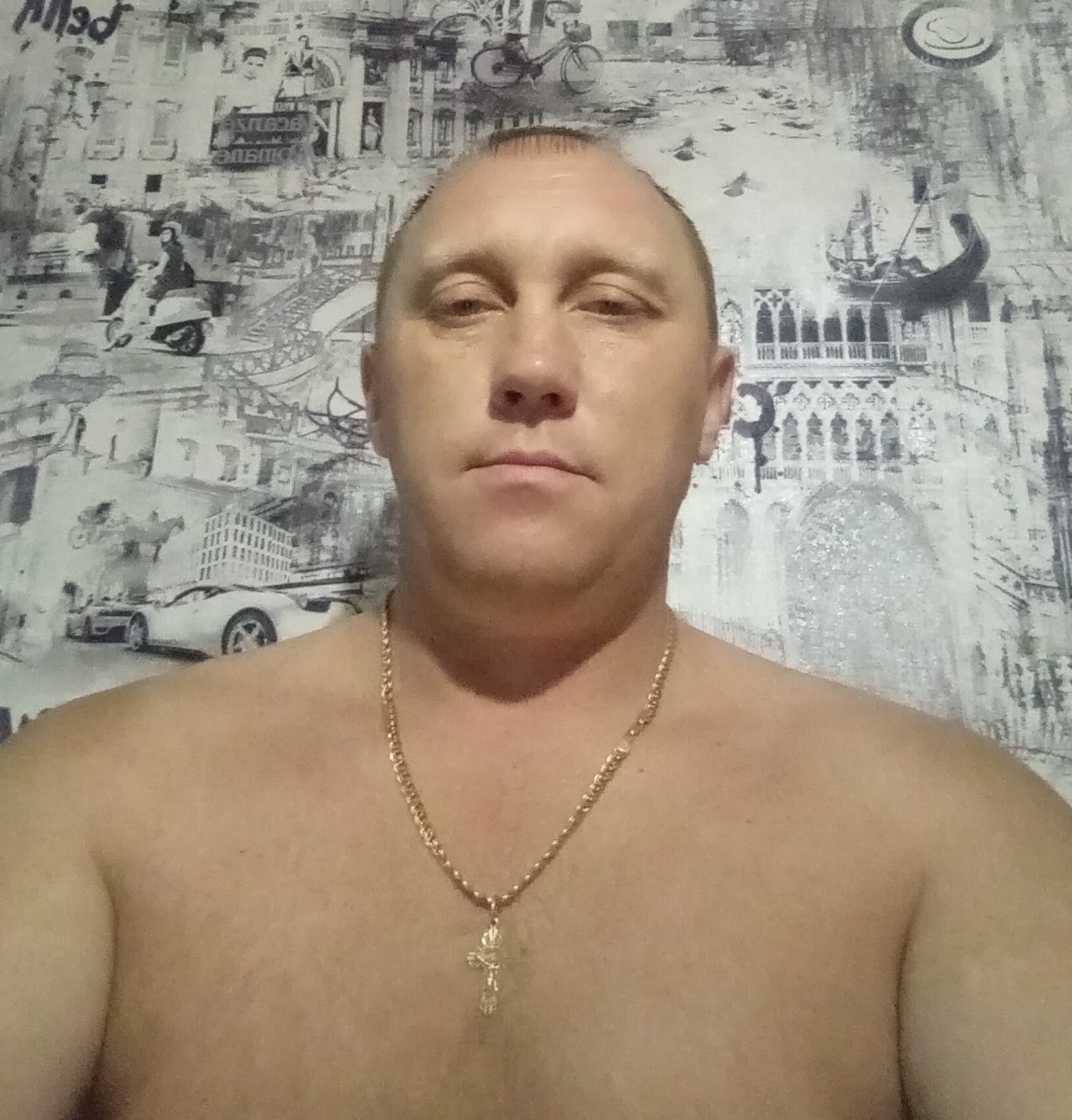 Знакомство. Фото. Нажмите, чтобы увеличить