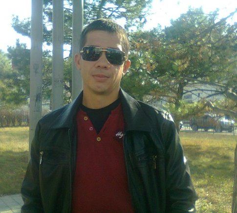 Знакомство. Фото. Нажмите, чтобы увеличить