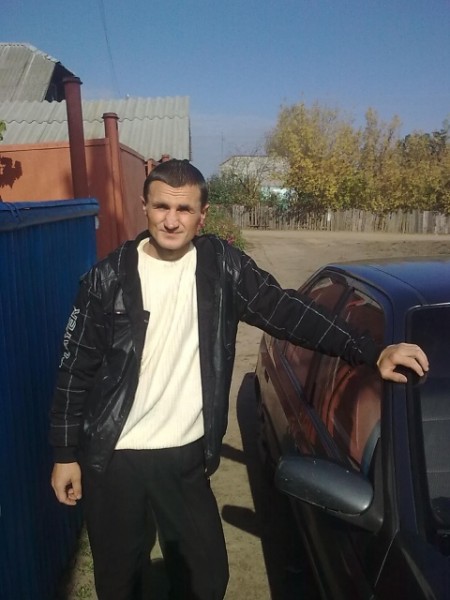 Знакомство. Фото. Нажмите, чтобы увеличить