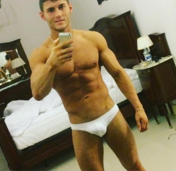 Знакомство. Фото. Нажмите, чтобы увеличить