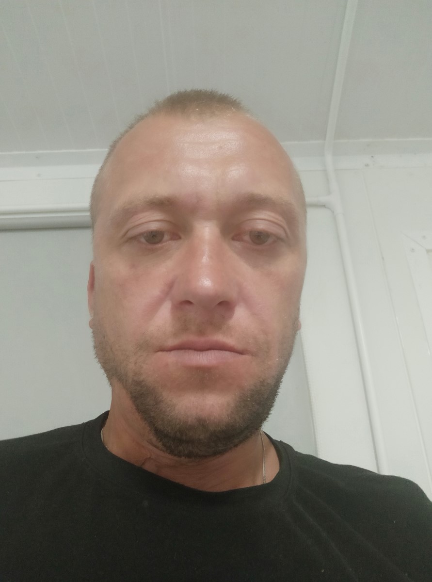 Знакомство. Фото. Нажмите, чтобы увеличить