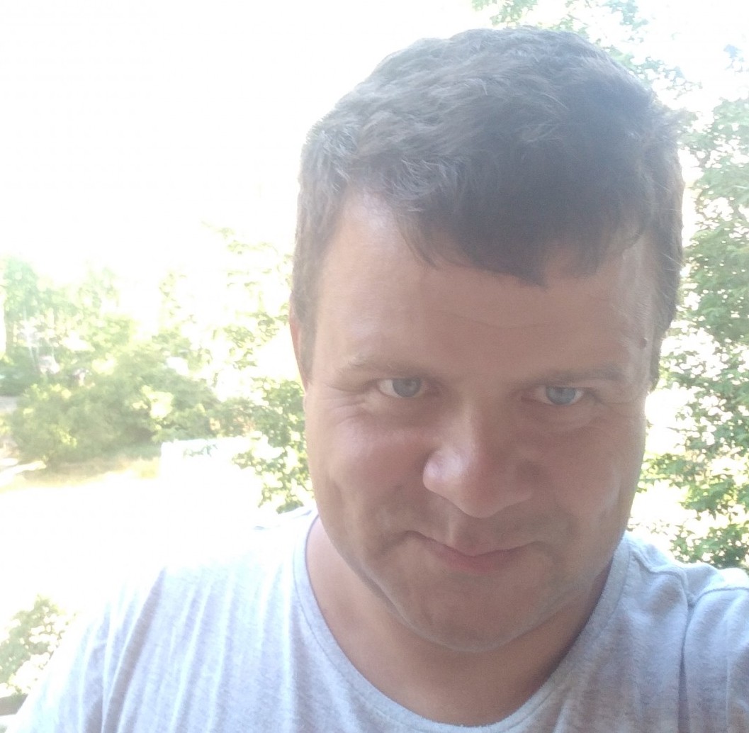 Знакомство. Фото. Нажмите, чтобы увеличить