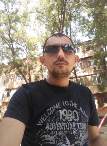 Знакомство. Фото. Нажмите, чтобы увеличить