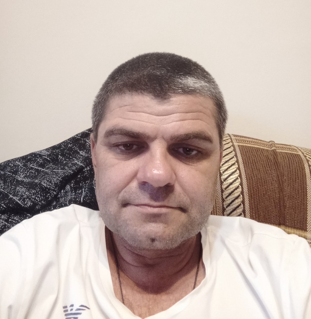 Знакомство. Фото. Нажмите, чтобы увеличить