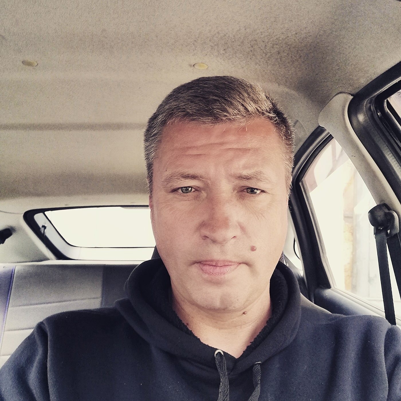 Знакомство. Фото. Нажмите, чтобы увеличить