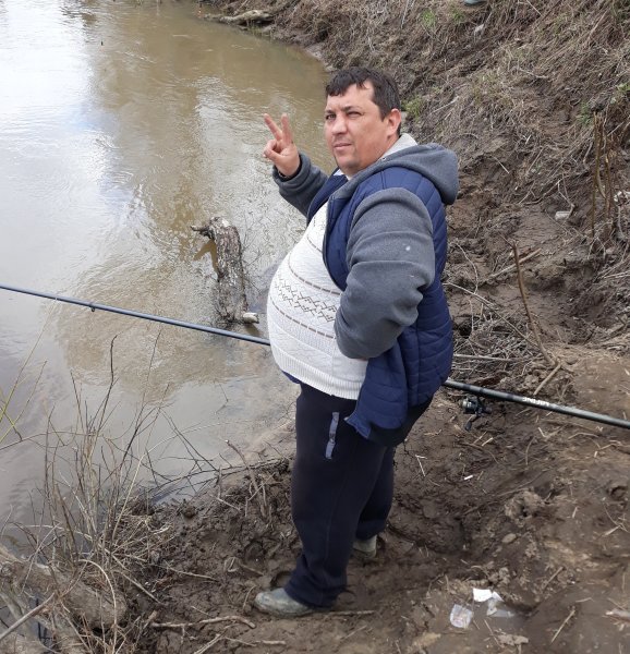 Знакомство. Фото. Нажмите, чтобы увеличить