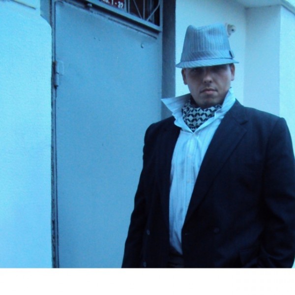 Знакомство. Фото. Нажмите, чтобы увеличить