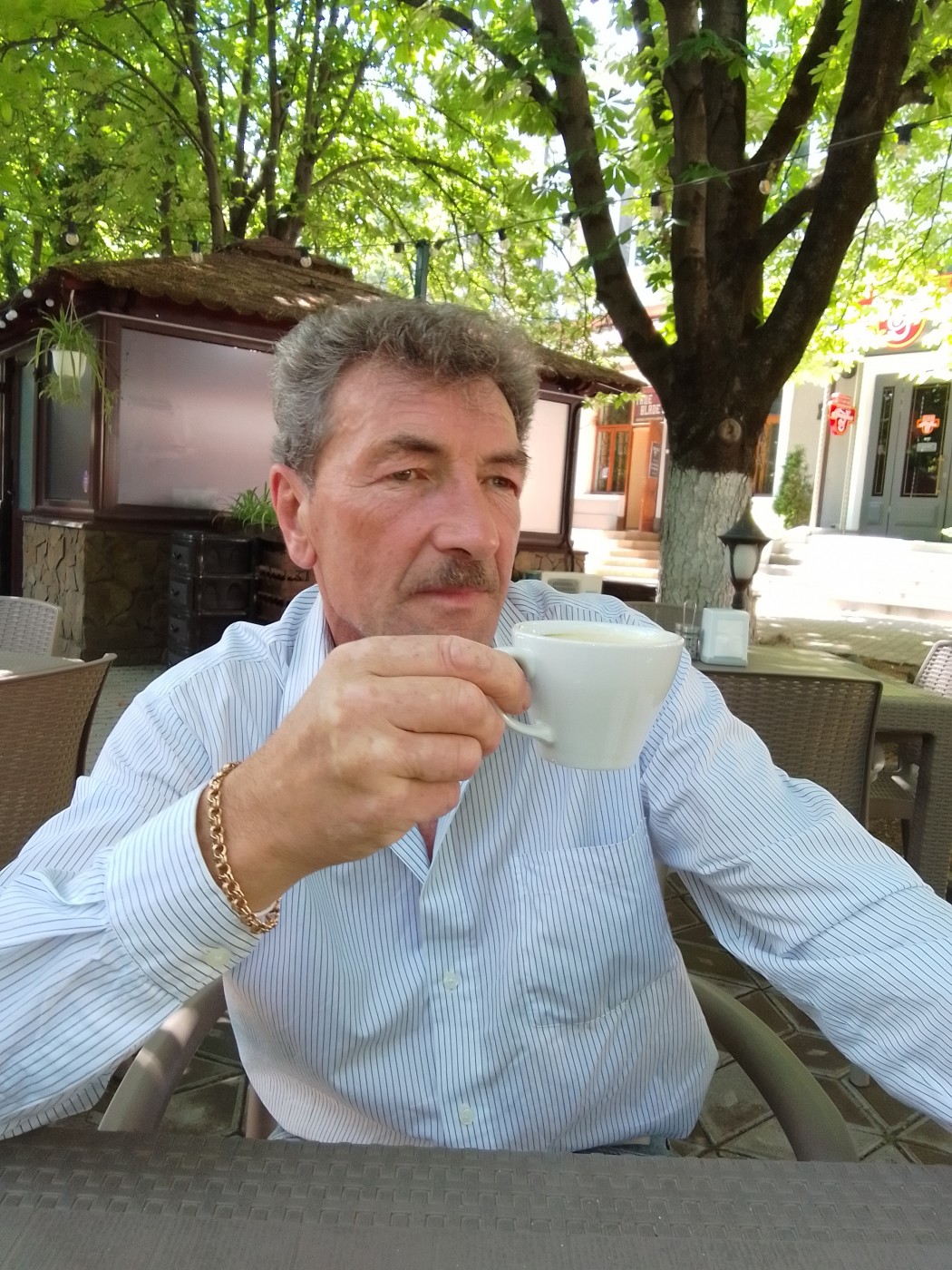 Фото девушка Олег