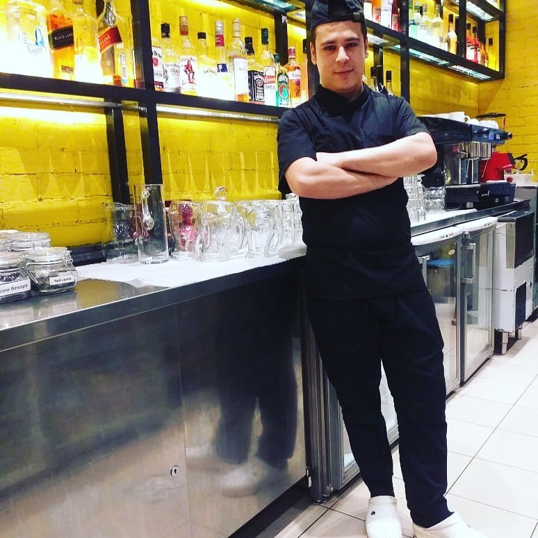 Знакомство. Фото. Нажмите, чтобы увеличить