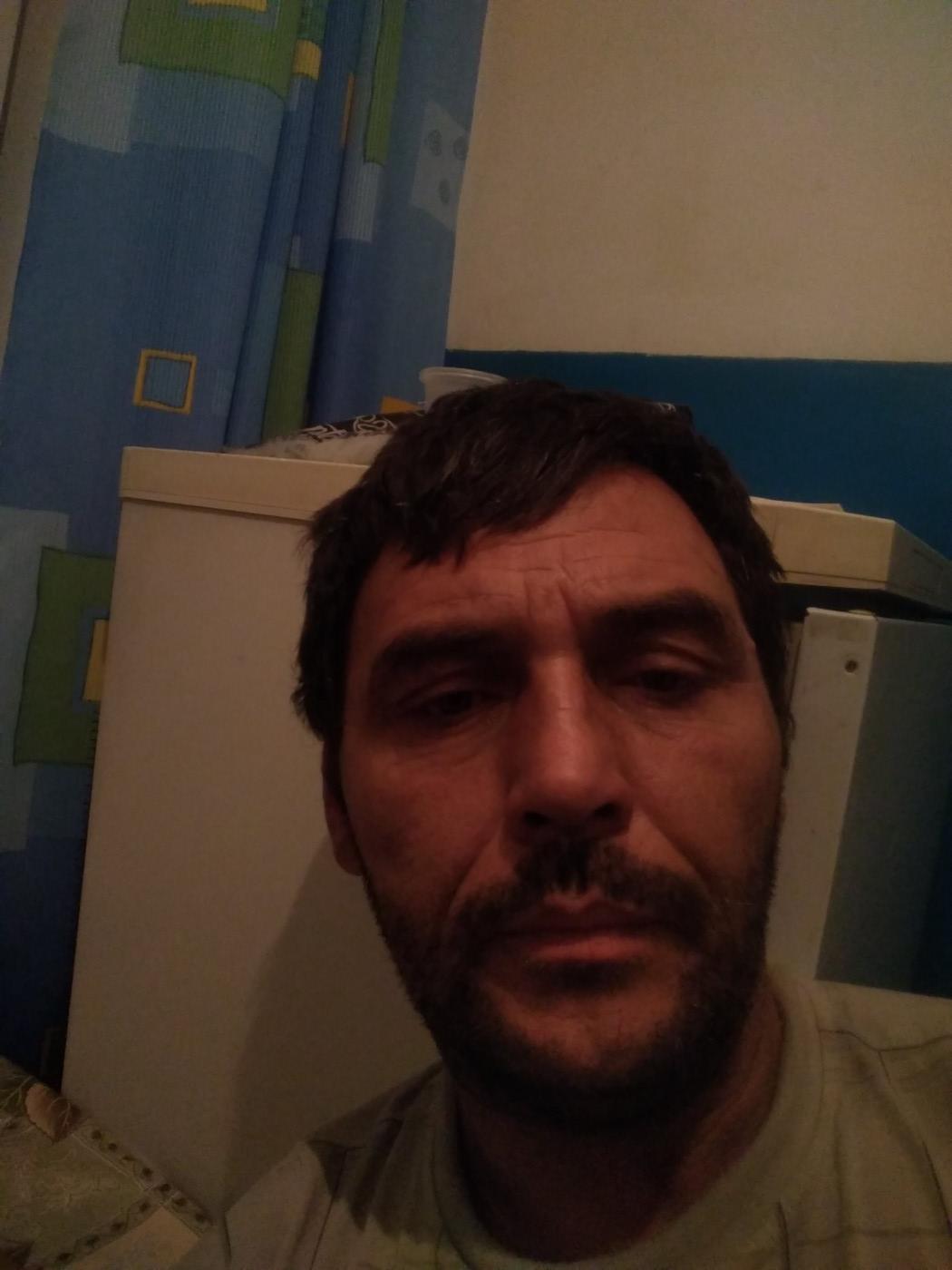 Знакомство. Фото. Нажмите, чтобы увеличить