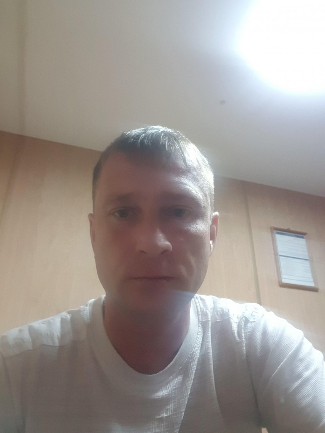 Знакомство. Фото. Нажмите, чтобы увеличить