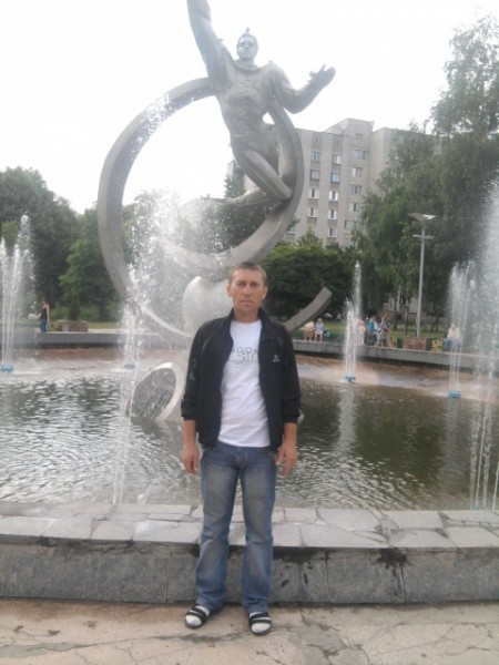 Знакомство. Фото. Нажмите, чтобы увеличить