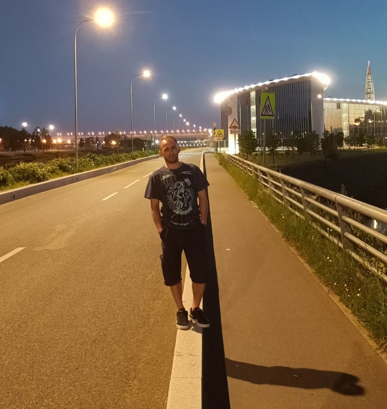 Знакомство. Фото. Нажмите, чтобы увеличить