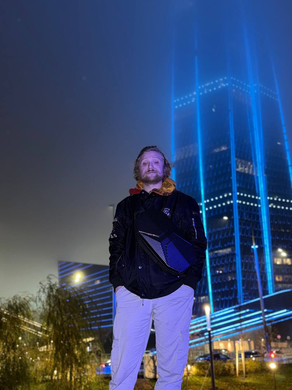 Фото девушка Олег