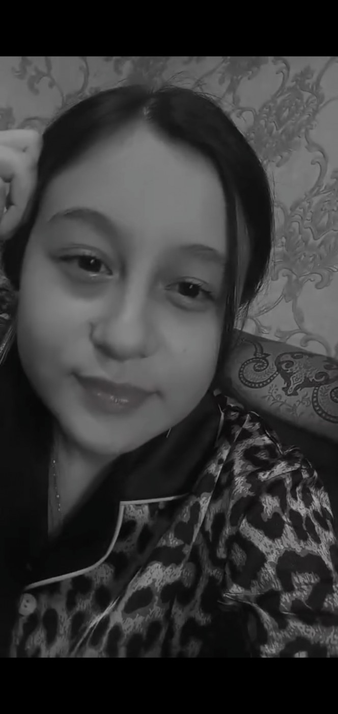 Фото девушка Диёра