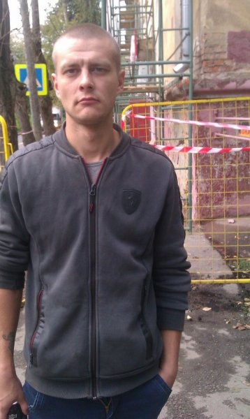 Знакомство. Фото. Нажмите, чтобы увеличить