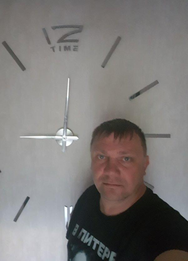 Знакомство. Фото. Нажмите, чтобы увеличить