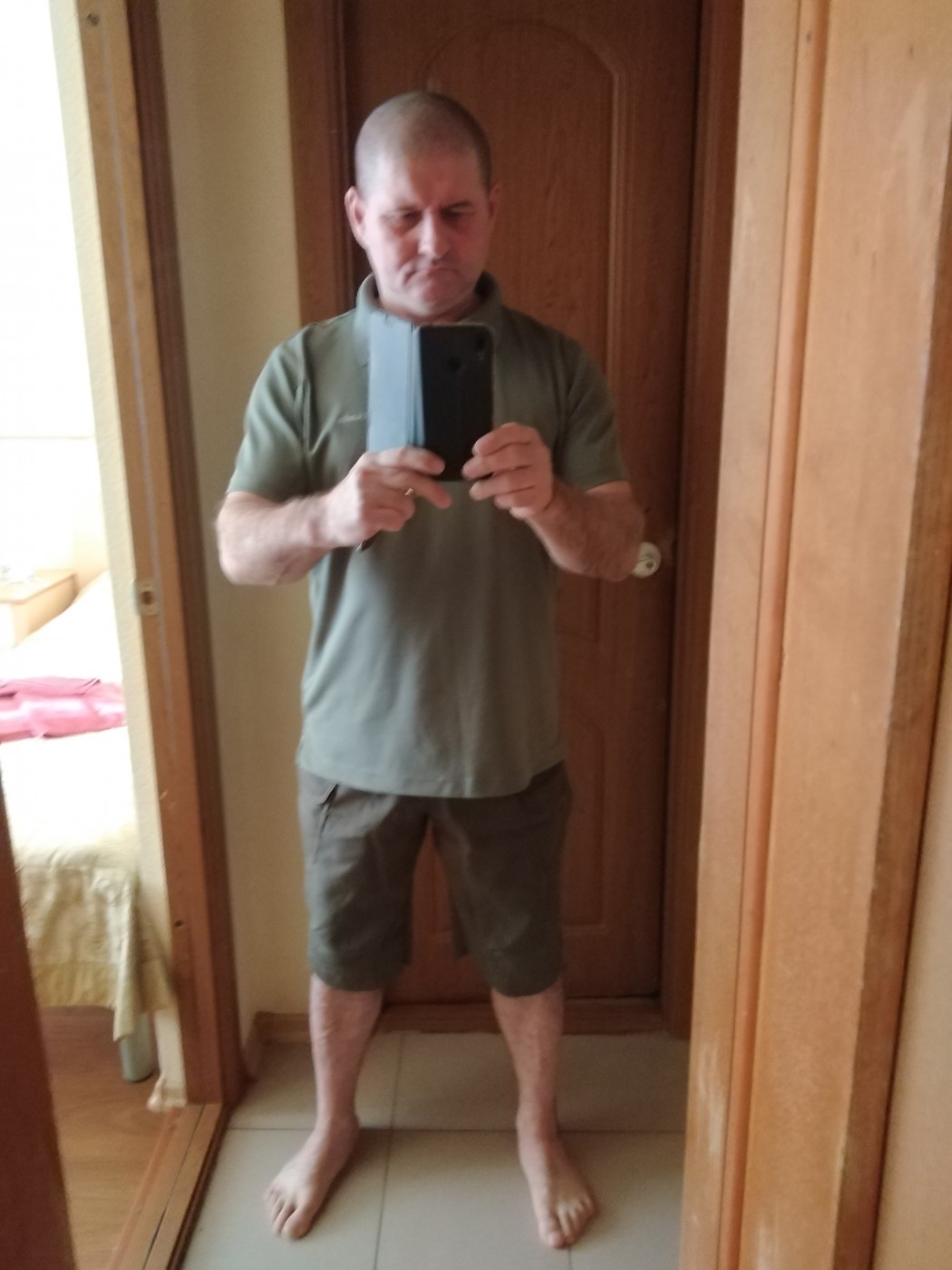 Знакомство. Фото. Нажмите, чтобы увеличить