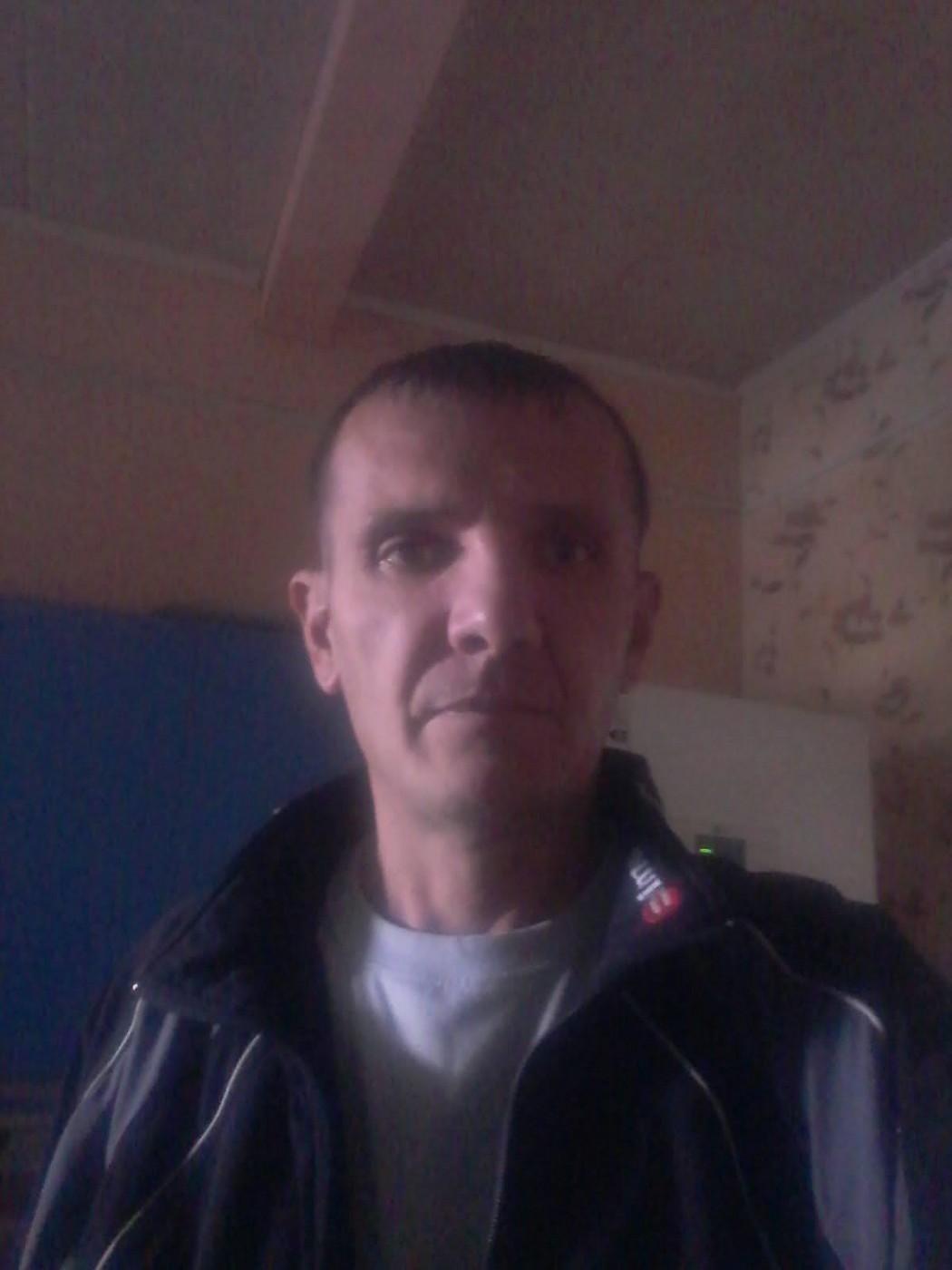 Знакомство. Фото. Нажмите, чтобы увеличить