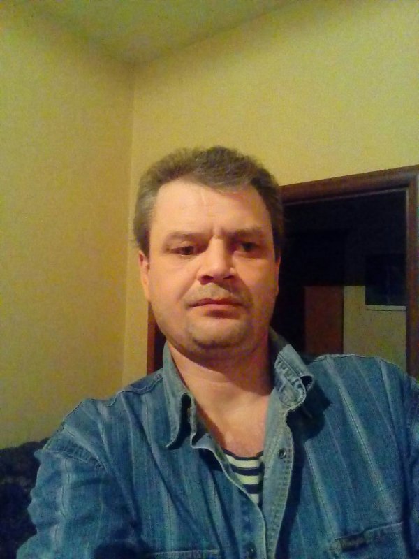 Знакомство. Фото. Нажмите, чтобы увеличить