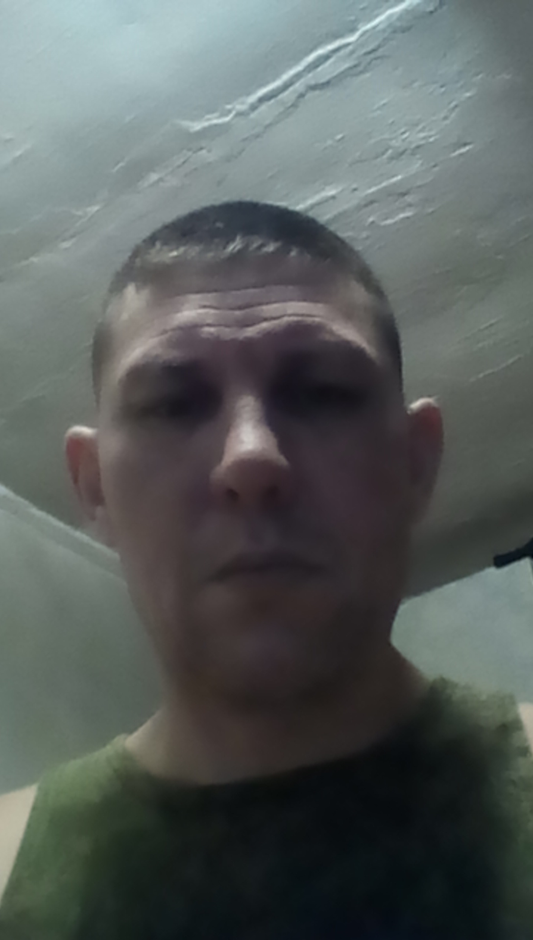 Знакомство. Фото. Нажмите, чтобы увеличить