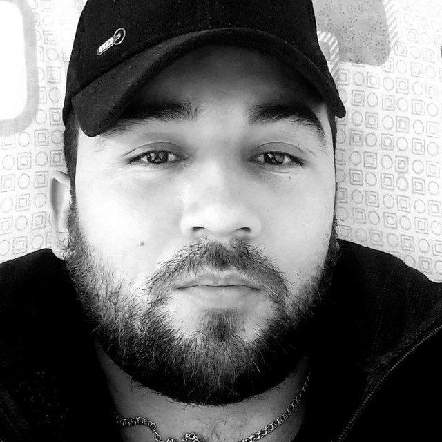 Знакомство. Фото. Нажмите, чтобы увеличить