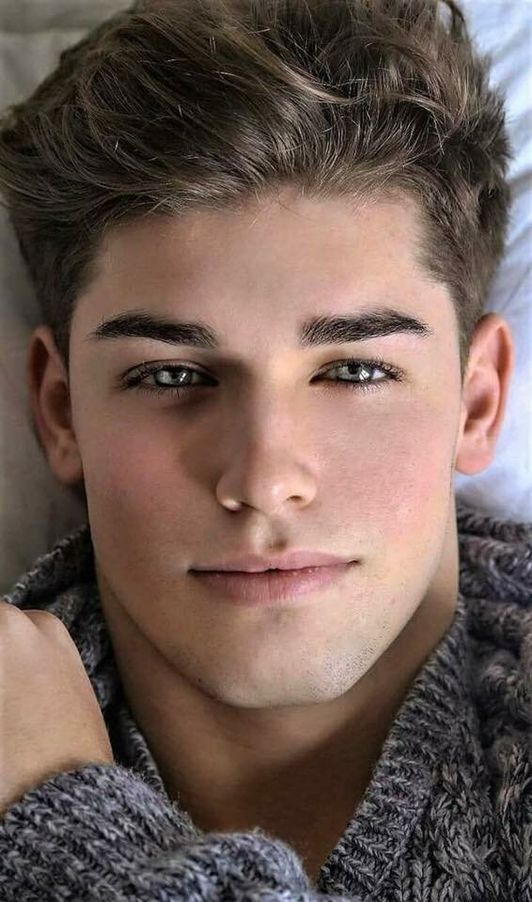 Знакомство. Фото. Нажмите, чтобы увеличить