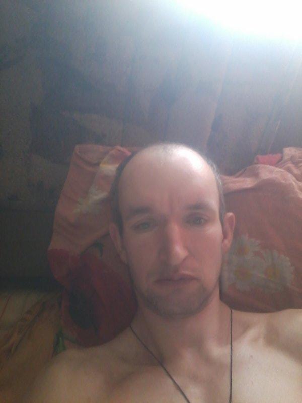 Знакомство. Фото. Нажмите, чтобы увеличить