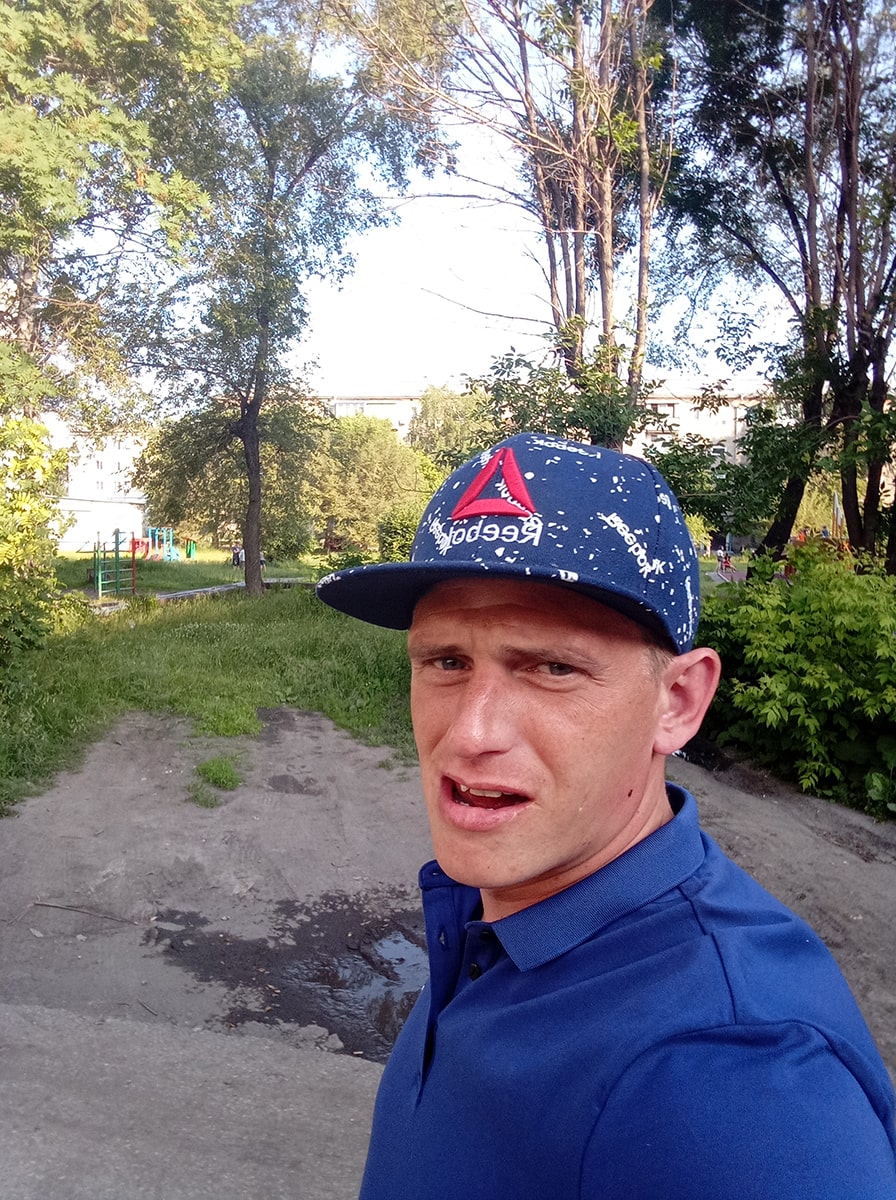 Знакомство. Фото. Нажмите, чтобы увеличить