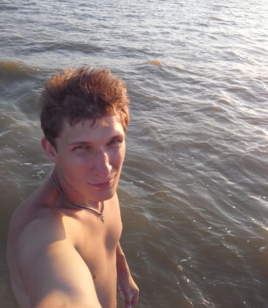 Знакомство. Фото. Нажмите, чтобы увеличить