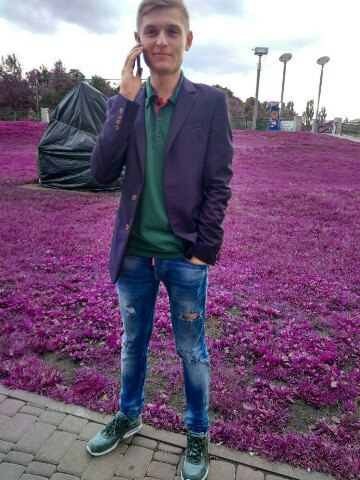 Знакомство. Фото. Нажмите, чтобы увеличить