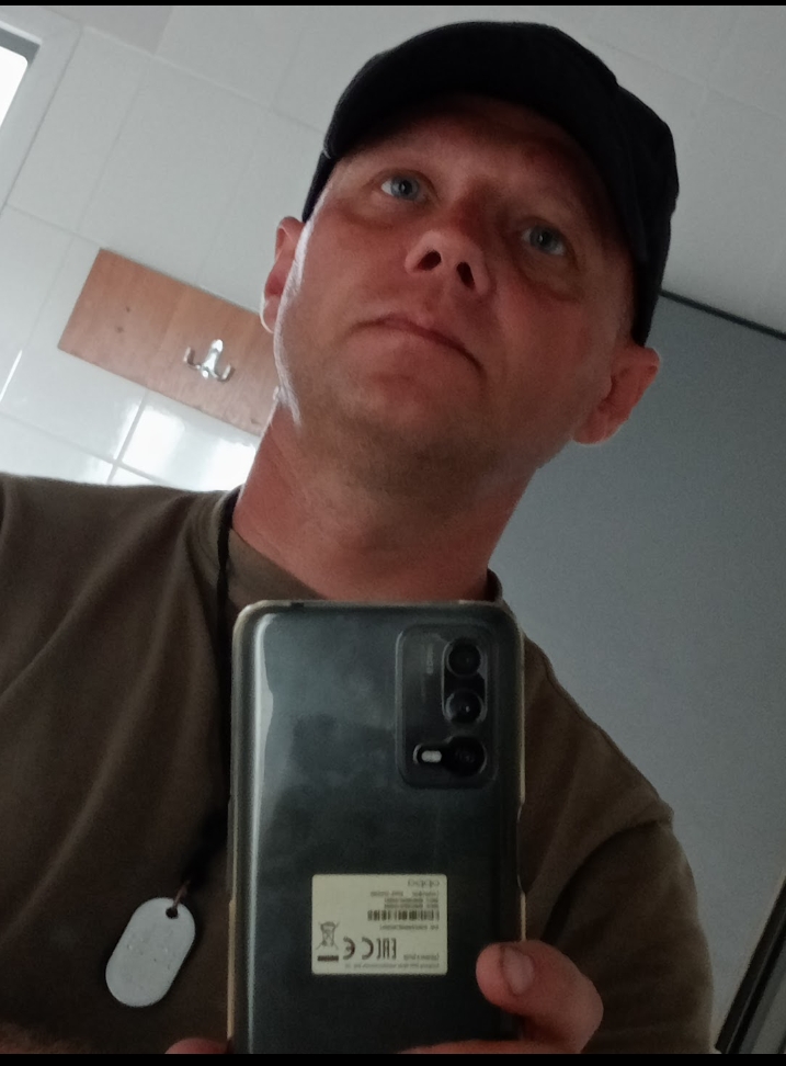 Хочу девушку. Евгений