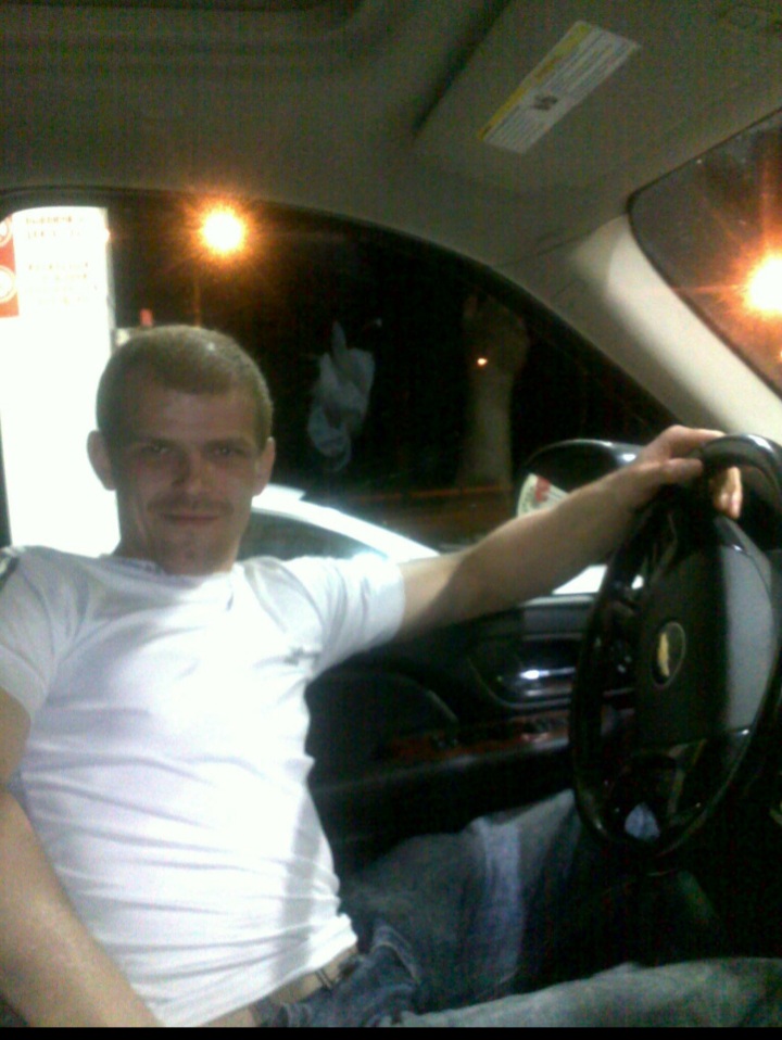 Знакомство. Фото. Нажмите, чтобы увеличить