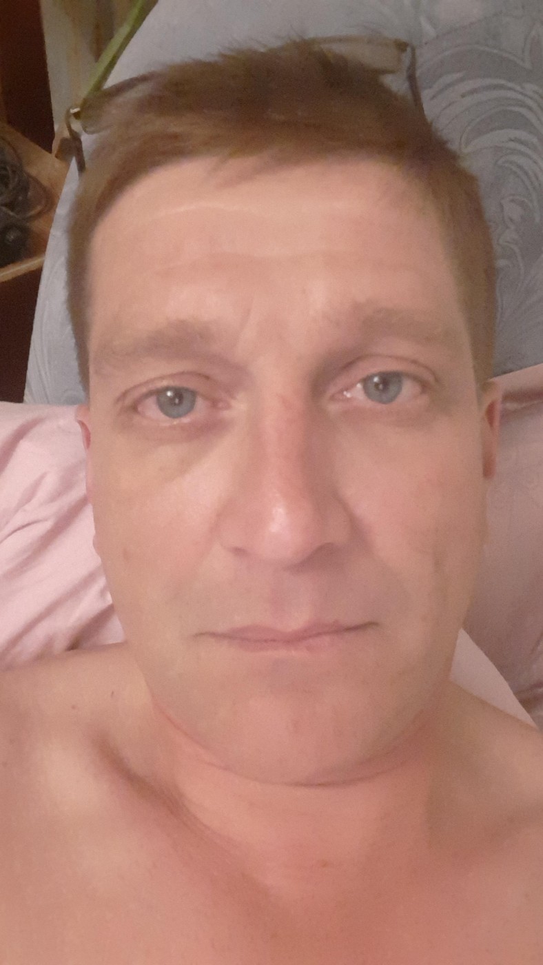 Знакомство. Фото. Нажмите, чтобы увеличить