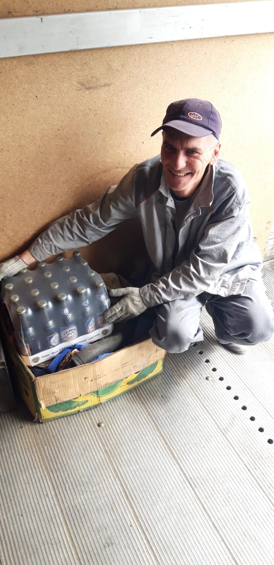 Знакомство. Фото. Нажмите, чтобы увеличить