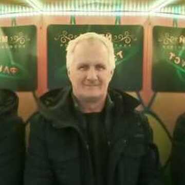 Знакомство. Фото. Нажмите, чтобы увеличить