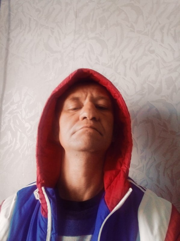 Знакомство. Фото. Нажмите, чтобы увеличить