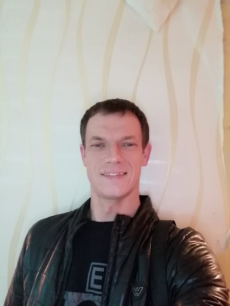 Знакомство. Фото. Нажмите, чтобы увеличить