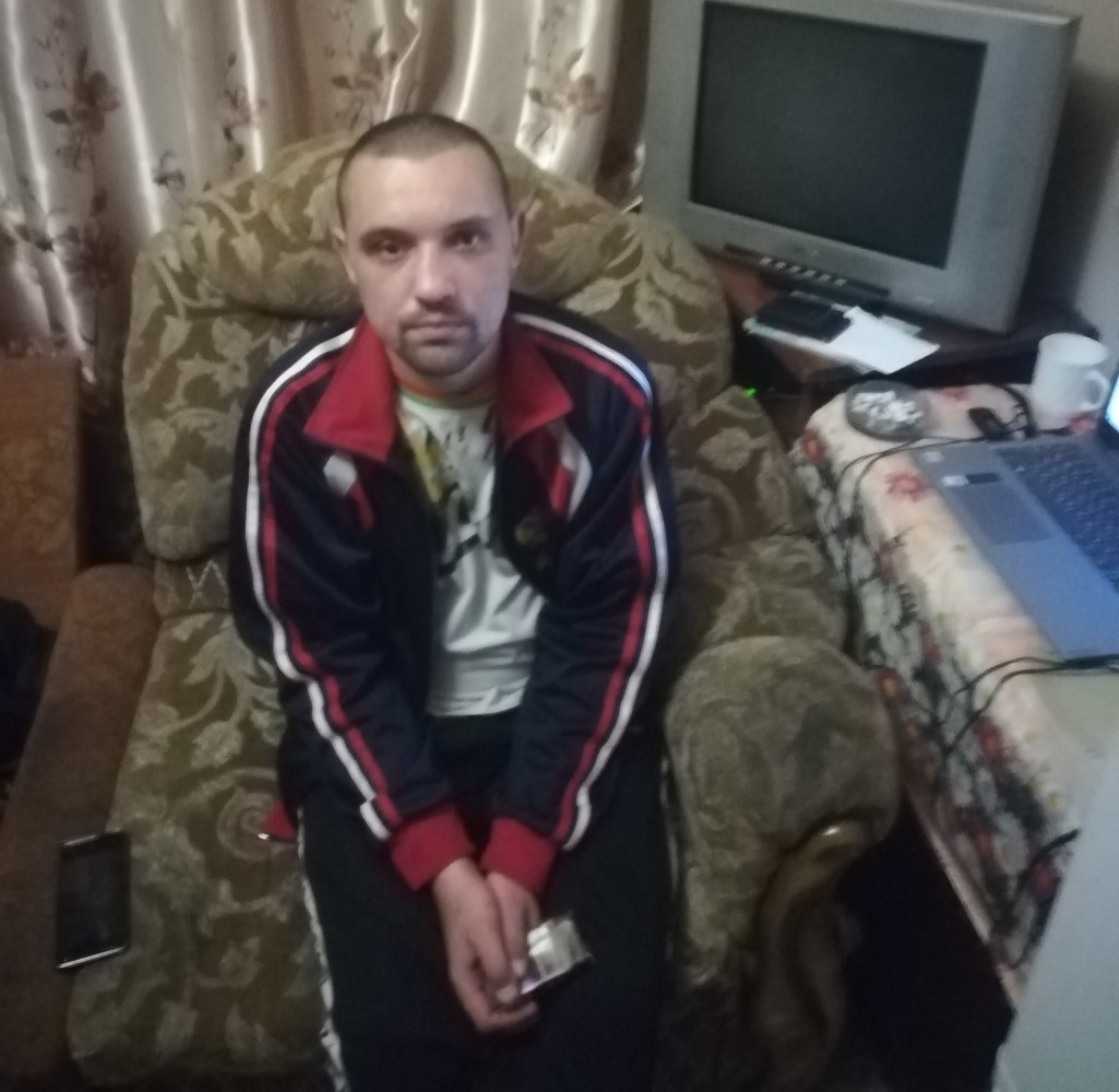 Знакомство. Фото. Нажмите, чтобы увеличить